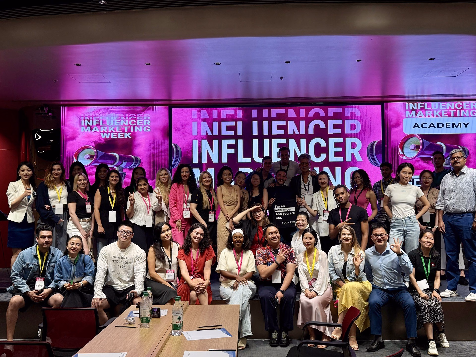 Profesionales asistentes a IMWeek Shanghai